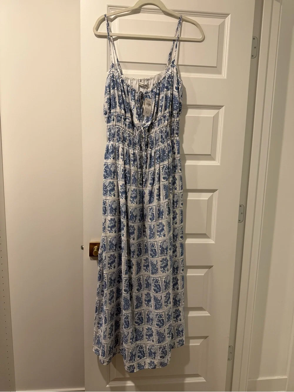 Abercrombie & Fitch NWT smocked tie front maxi dress